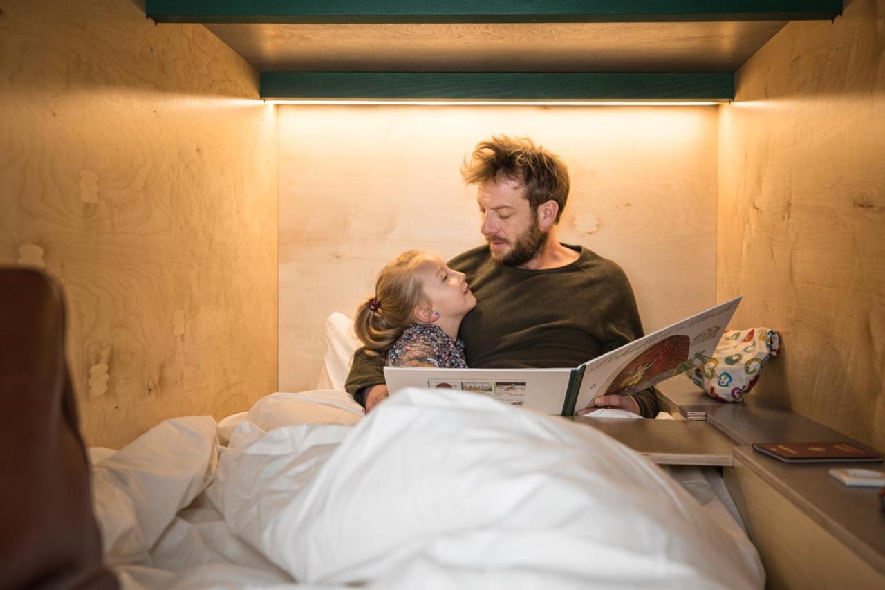 Double Bed Capsule - Disability Access,999754620:JPEG